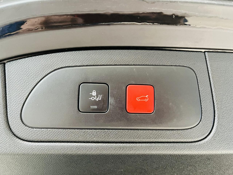 Photo 18 de l'offre de DS DS 7 CROSSBACK PureTech 225 EAT8 Opera à 18490€ chez Occasions Champenoises