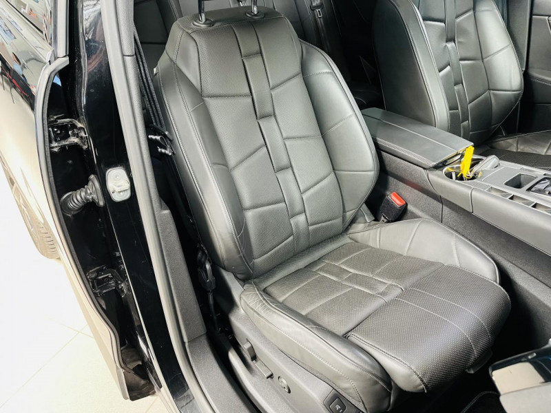 Photo 21 de l'offre de DS DS 7 CROSSBACK PureTech 225 EAT8 Opera à 18490€ chez Occasions Champenoises