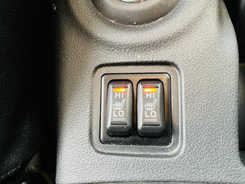 Photo 9 de l'offre de MITSUBISHI OUTLANDER 2.2 DI-D 150 4WD Instyle BVA 7 Places à 16990€ chez Occasions Champenoises