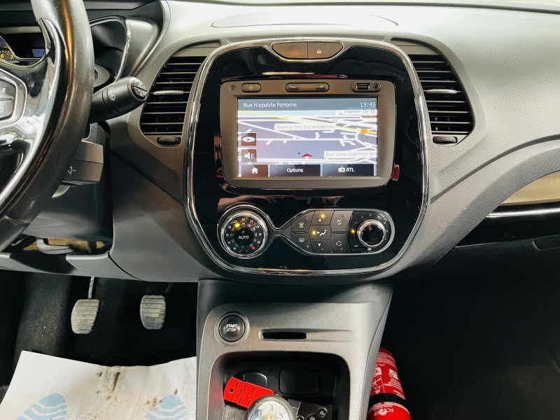 Photo 6 de l'offre de RENAULT CAPTUR TCe 90 Energy S&S eco2 Intens à 8990€ chez Occasions Champenoises