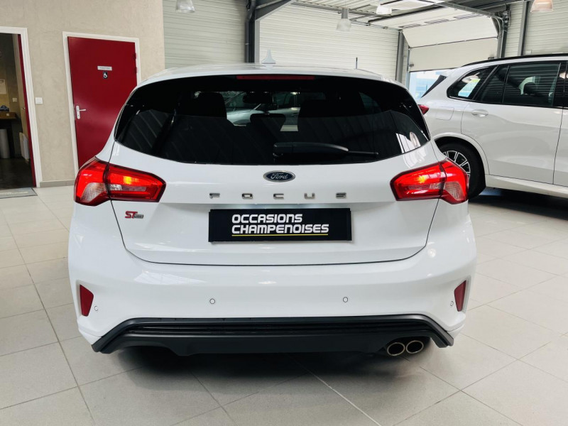 Photo 16 de l'offre de FORD FOCUS 1.0 EcoBoost 125 S&S ST Line à 14490€ chez Occasions Champenoises