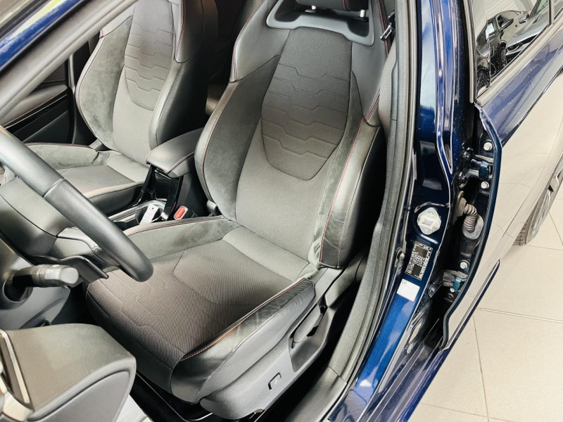 Photo 8 de l'offre de TOYOTA COROLLA TOURING SPORT 184h Collection à 24990€ chez Occasions Champenoises