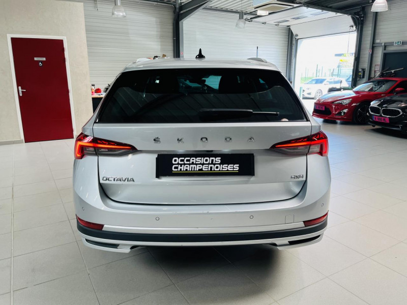 Photo 20 de l'offre de SKODA OCTAVIA COMBI 2.0 TDI 200 ch DSG7 4x4 Scout à 26990€ chez Occasions Champenoises