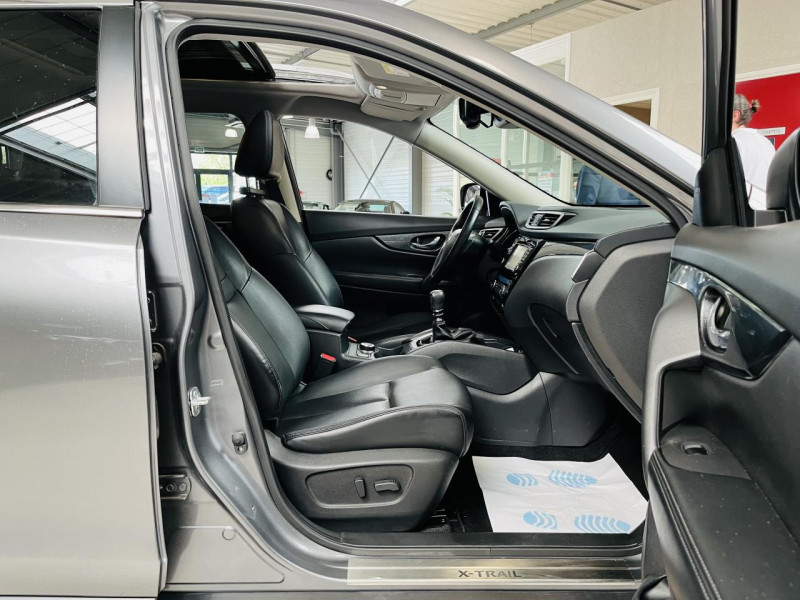 Photo 19 de l'offre de NISSAN X-TRAIL  1.6 dCi 130 7pl All-Mode 4x4-i Tekna à 15990€ chez Occasions Champenoises