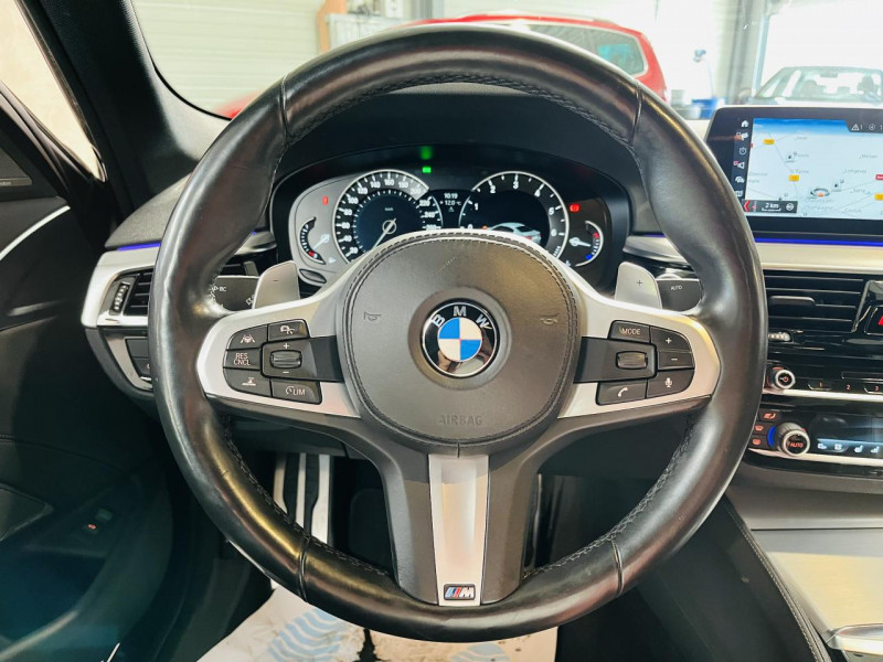 Photo 4 de l'offre de BMW SERIE 5 M550i xDrive - BVA Sport Steptronic à 39990€ chez Occasions Champenoises