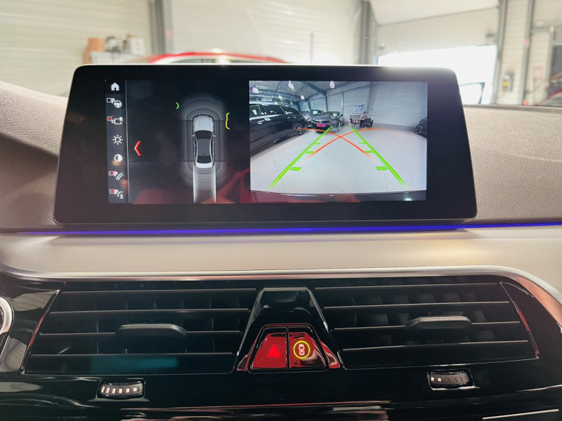 Photo 8 de l'offre de BMW SERIE 5 M550i xDrive - BVA Sport Steptronic à 39990€ chez Occasions Champenoises