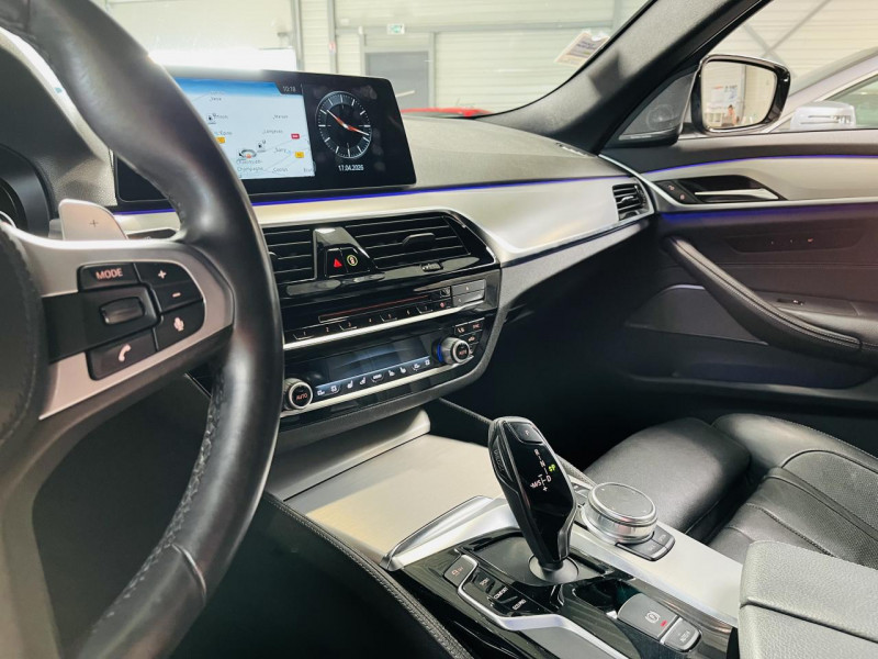 Photo 5 de l'offre de BMW SERIE 5 M550i xDrive - BVA Sport Steptronic à 39990€ chez Occasions Champenoises