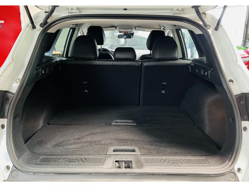 Photo 12 de l'offre de RENAULT KADJAR TCe 140 FAP Limited à 14990€ chez Occasions Champenoises