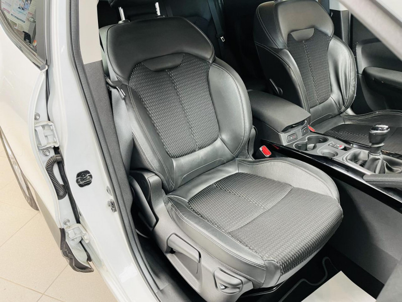 Photo 15 de l'offre de RENAULT KADJAR TCe 140 FAP Limited à 14990€ chez Occasions Champenoises