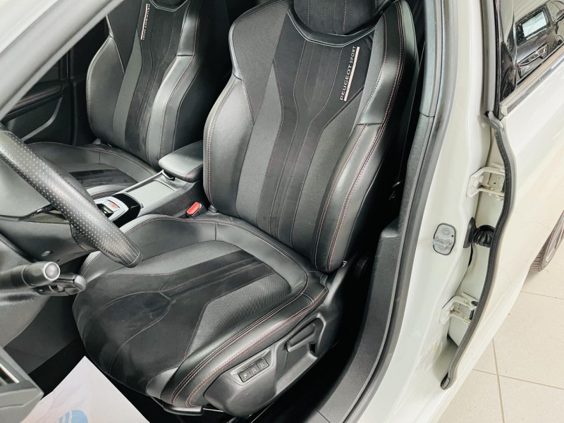 Photo 9 de l'offre de PEUGEOT 308  1.6 THP 16V S&S 270 GTi Phase 2 à 17990€ chez Occasions Champenoises