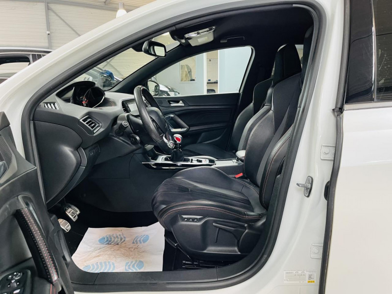 Photo 10 de l'offre de PEUGEOT 308  1.6 THP 16V S&S 270 GTi Phase 2 à 17990€ chez Occasions Champenoises