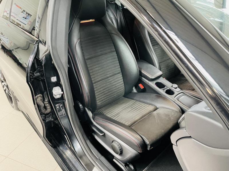 Photo 16 de l'offre de MERCEDES-BENZ CLA SHOOTING BRAKE 200 d 7G-DCT Fascination à 20990€ chez Occasions Champenoises