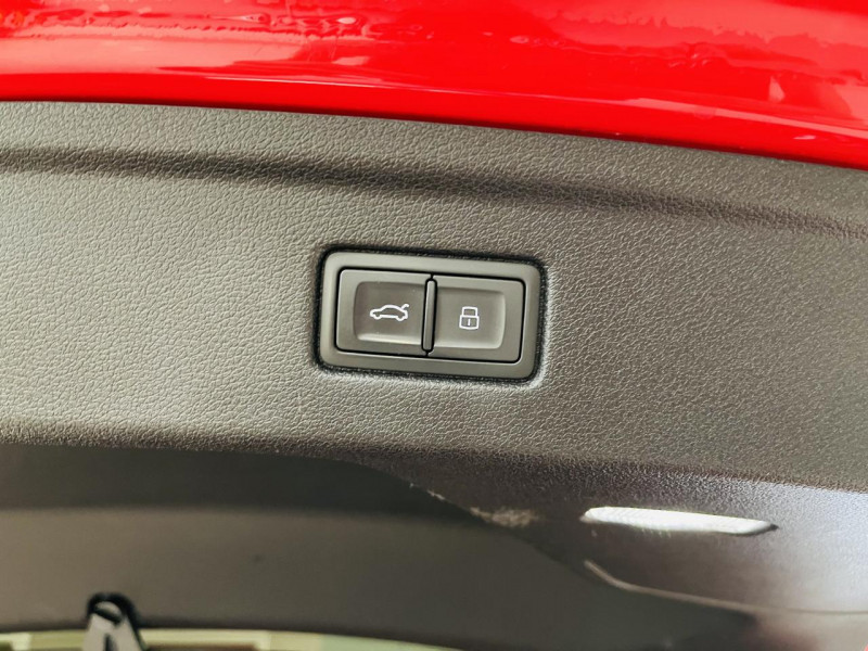 Photo 13 de l'offre de AUDI A5 SPORTBACK  1.4 TFSI 150 S tronic 7 DESIGN à 21990€ chez Occasions Champenoises