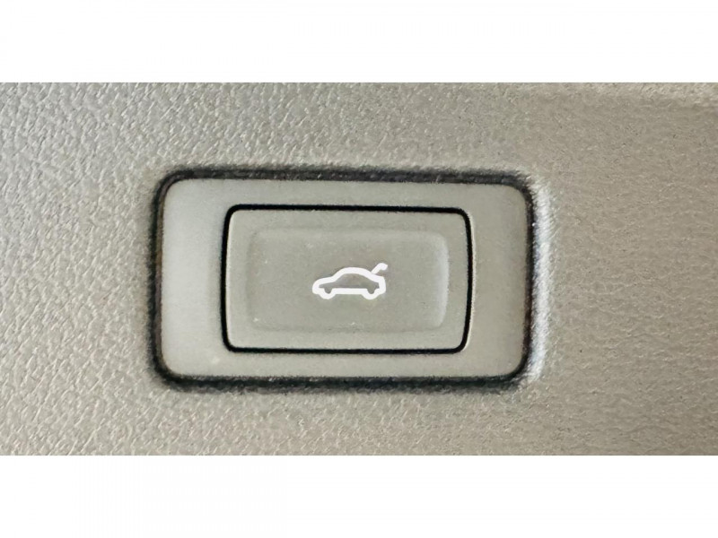 Photo 11 de l'offre de AUDI A5 SPORTBACK 1.4 TFSI 150 S tronic 7 S Line à 20990€ chez Occasions Champenoises