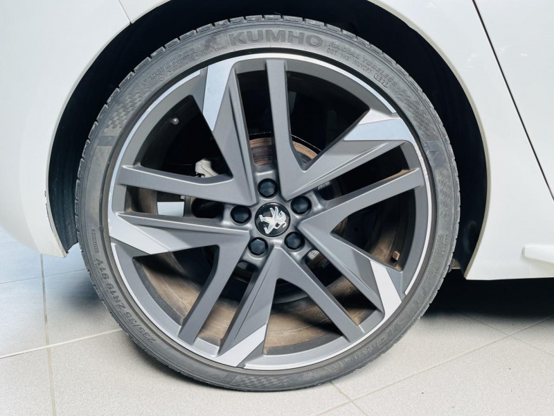 Photo 23 de l'offre de PEUGEOT 308  1.6 THP 16V S&S 270 GTi Phase 2 à 17990€ chez Occasions Champenoises