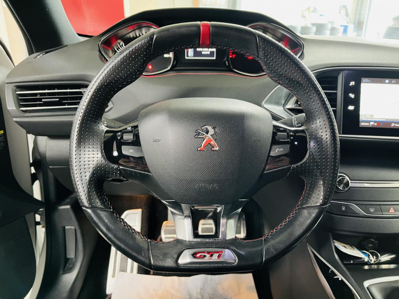 Photo 4 de l'offre de PEUGEOT 308  1.6 THP 16V S&S 270 GTi Phase 2 à 17990€ chez Occasions Champenoises