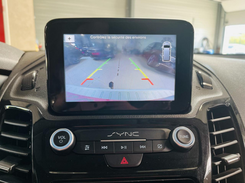 Photo 7 de l'offre de FORD TOURNEO Long 1.5 EcoBlue 120 S&S Titanium à 16990€ chez Occasions Champenoises