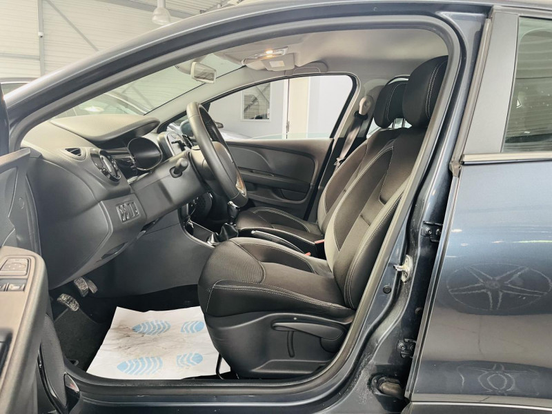 Photo 9 de l'offre de RENAULT CLIO 1.5 Energy dCi 75 Intens à 10990€ chez Occasions Champenoises