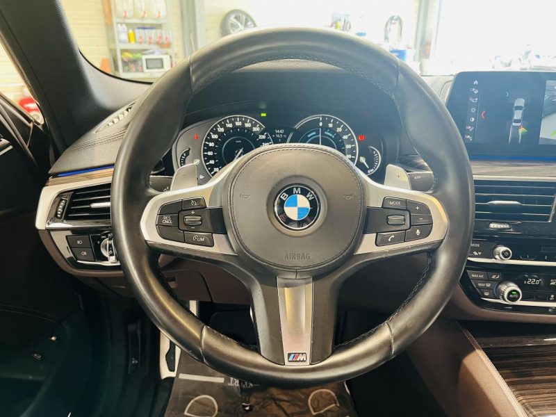 Photo 4 de l'offre de BMW SERIE 5 530e iPerformance 252  M Sport BVA à 25990€ chez Occasions Champenoises