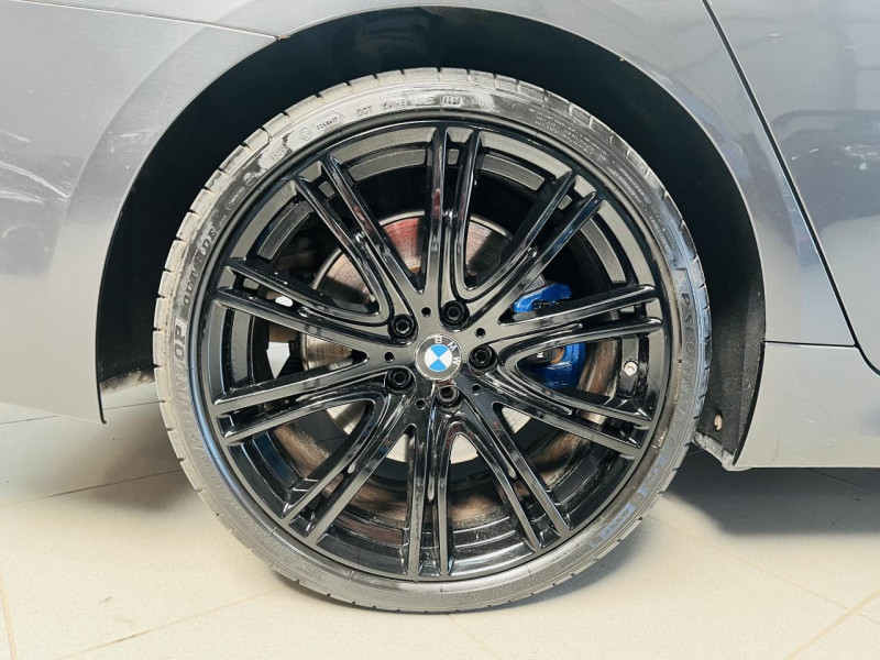 Photo 24 de l'offre de BMW SERIE 5 530e iPerformance 252  M Sport BVA à 25990€ chez Occasions Champenoises