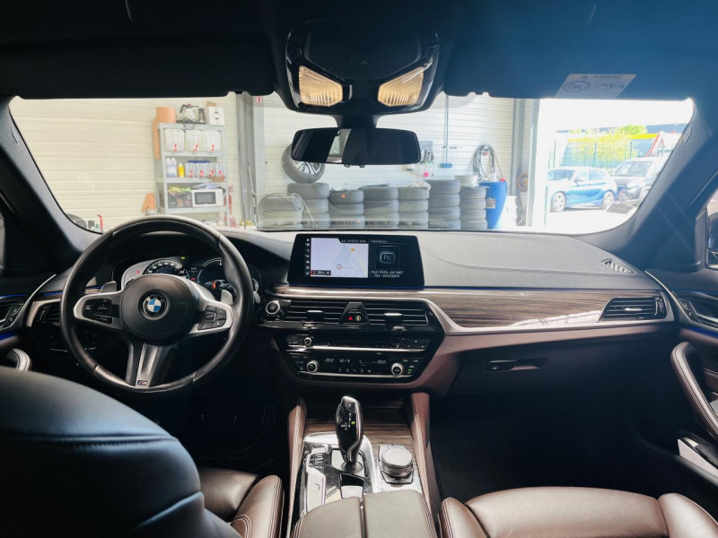 Photo 3 de l'offre de BMW SERIE 5 530e iPerformance 252  M Sport BVA à 25990€ chez Occasions Champenoises
