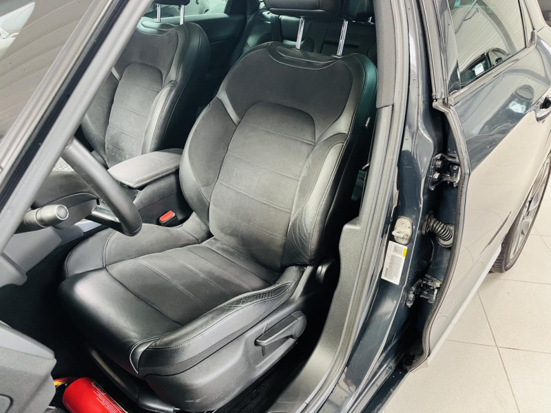 Photo 7 de l'offre de CITROEN DS5 1.6 THP 156 So Chic BVA à 13490€ chez Occasions Champenoises