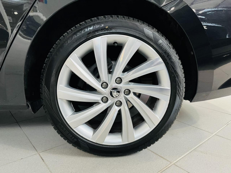 Photo 25 de l'offre de SKODA Octavia combi 1.5 TSI ACT 150 Style à 20990€ chez Occasions Champenoises