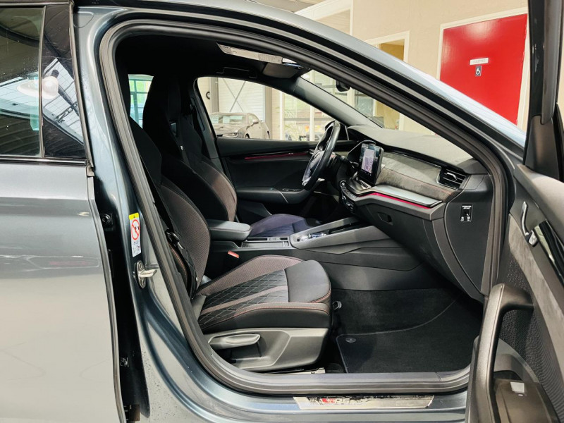 Photo 19 de l'offre de SKODA Octavia combi 2.0 TSI 245 RS DSG 7 à 28990€ chez Occasions Champenoises