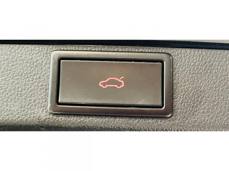 Photo 16 de l'offre de SKODA Octavia combi 1.5 TSI ACT 150 Style à 20990€ chez Occasions Champenoises