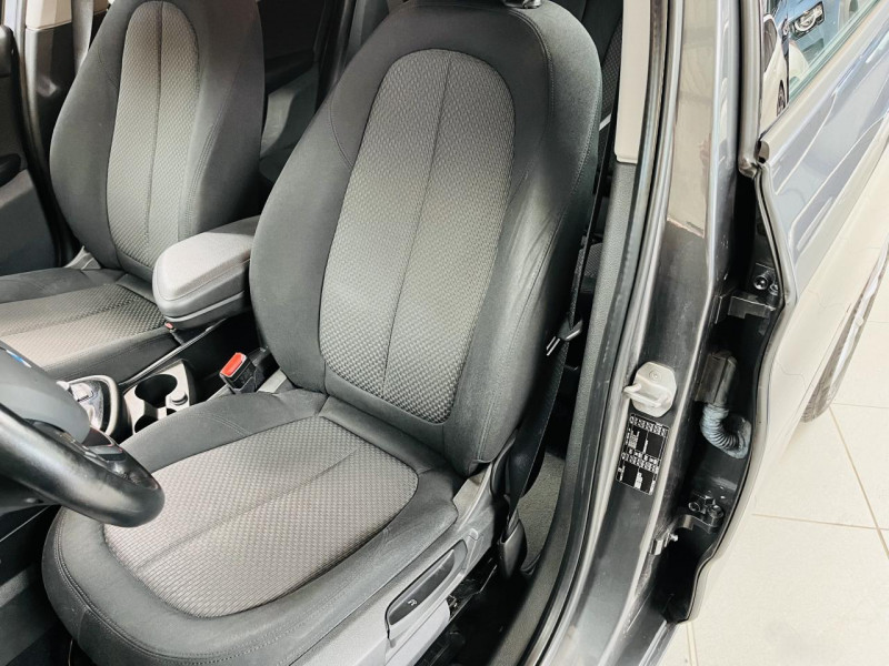 Photo 7 de l'offre de BMW SERIE 2 ACTIVE TOURER F45 218i 136 Lounge  à 10990€ chez Occasions Champenoises