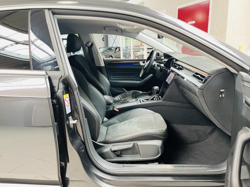 Photo 19 de l'offre de VOLKSWAGEN ARTEON 2.0 TDI Evo 150 DSG 7 Elegance à 25990€ chez Occasions Champenoises