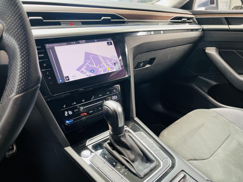 Photo 5 de l'offre de VOLKSWAGEN ARTEON 2.0 TDI Evo 150 DSG 7 Elegance à 25990€ chez Occasions Champenoises