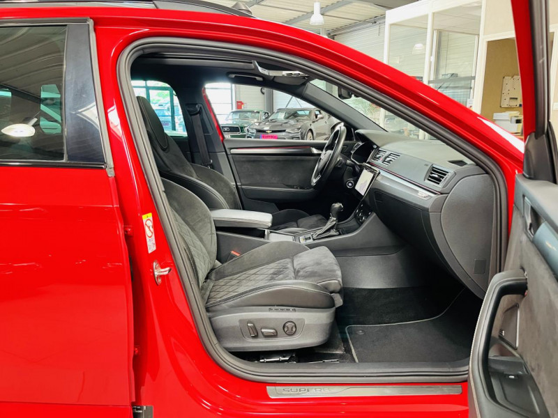 Photo 19 de l'offre de SKODA SUPERB COMBI 1.4 TSI PHEV 218ch DSG6 Sportline à 22990€ chez Occasions Champenoises