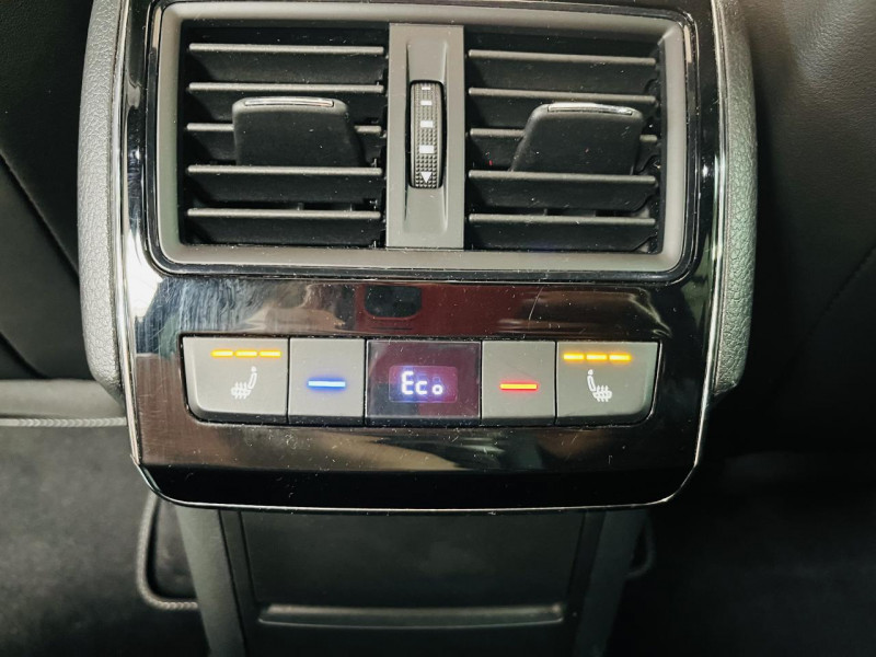 Photo 15 de l'offre de SKODA SUPERB COMBI 1.4 TSI PHEV 218ch DSG6 Sportline à 22990€ chez Occasions Champenoises