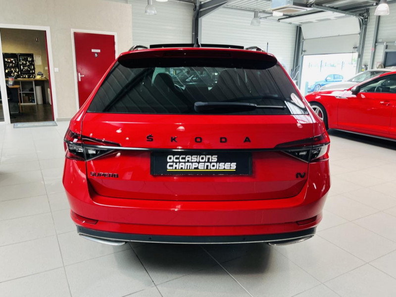 Photo 23 de l'offre de SKODA SUPERB COMBI 1.4 TSI PHEV 218ch DSG6 Sportline à 22990€ chez Occasions Champenoises