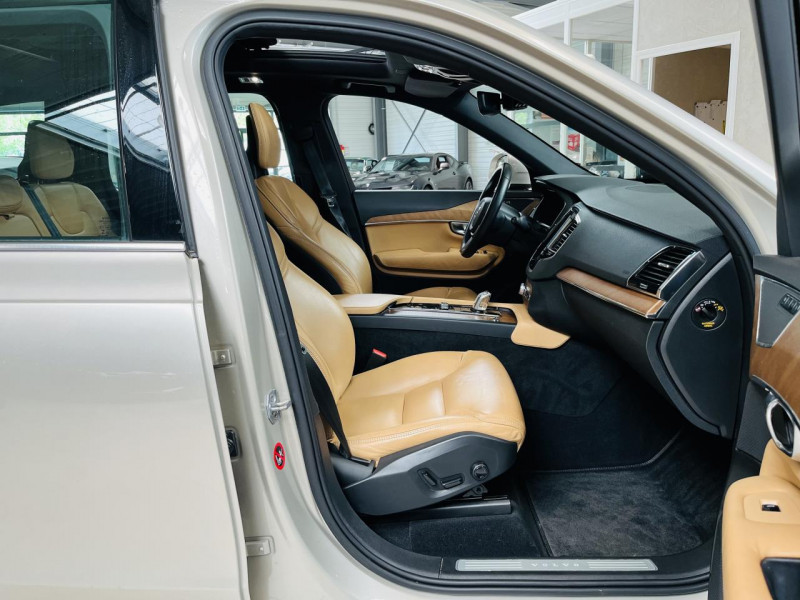 Photo 22 de l'offre de VOLVO XC90  T8 Twin Engine AWD 320 + 87 Inscription Geartronic 7pl à 32990€ chez Occasions Champenoises