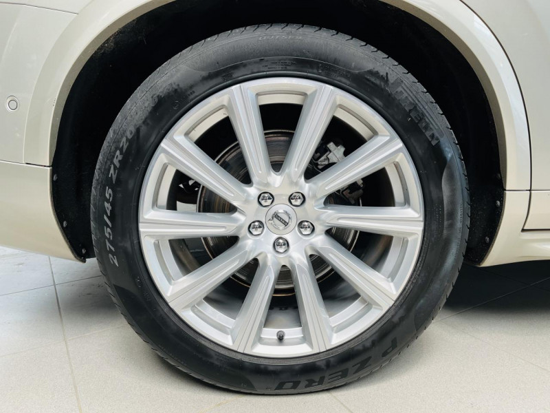 Photo 30 de l'offre de VOLVO XC90  T8 Twin Engine AWD 320 + 87 Inscription Geartronic 7pl à 32990€ chez Occasions Champenoises