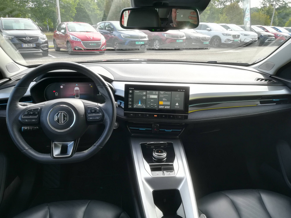 Acheter MG Motor MG 5 MG5 Autonomie Standard 50kWh - 130 kW 2WD Luxury 5p occasion dans les concessions du Groupe Faurie