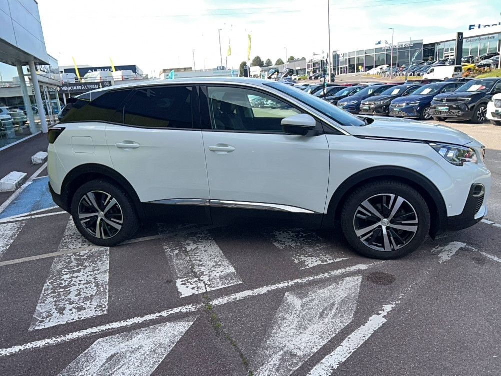 Acheter Peugeot 3008 3008 1.2 Puretech 130ch S&S EAT6 Allure 5p occasion dans les concessions du Groupe Faurie