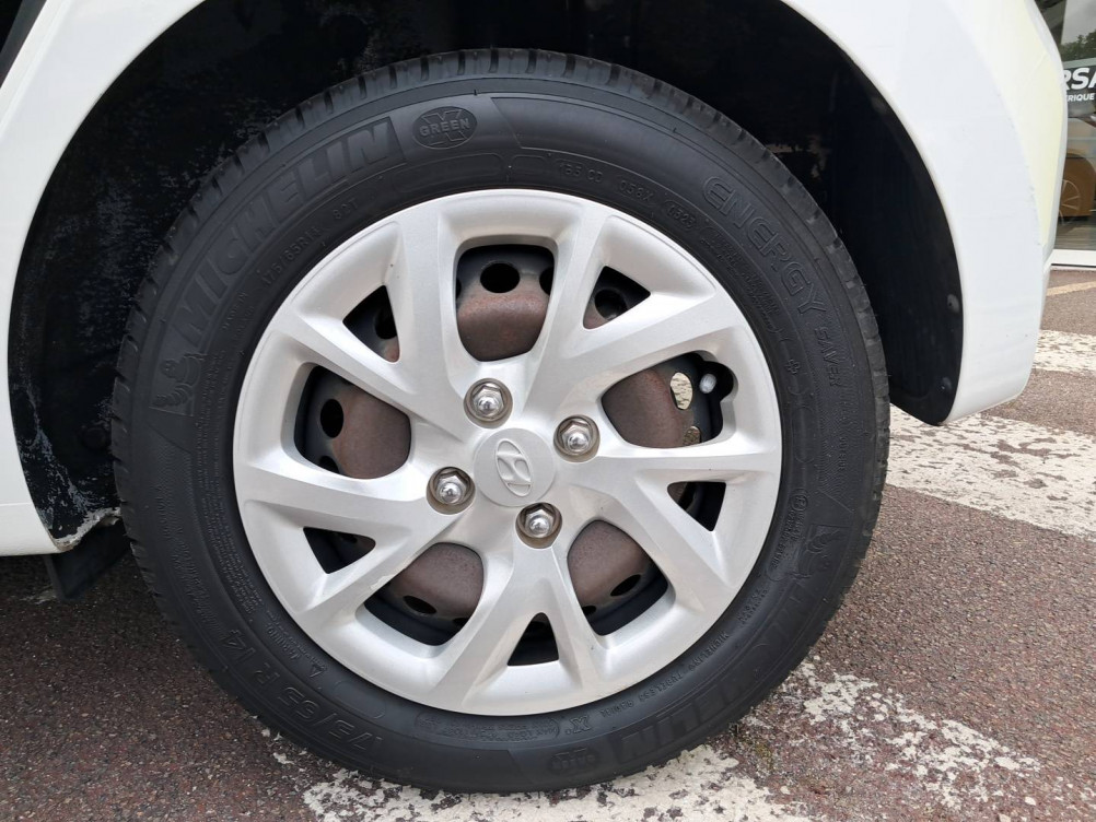 Acheter Hyundai i10 2 i10 1.0 66 BVM5 Initia 5p occasion dans les concessions du Groupe Faurie