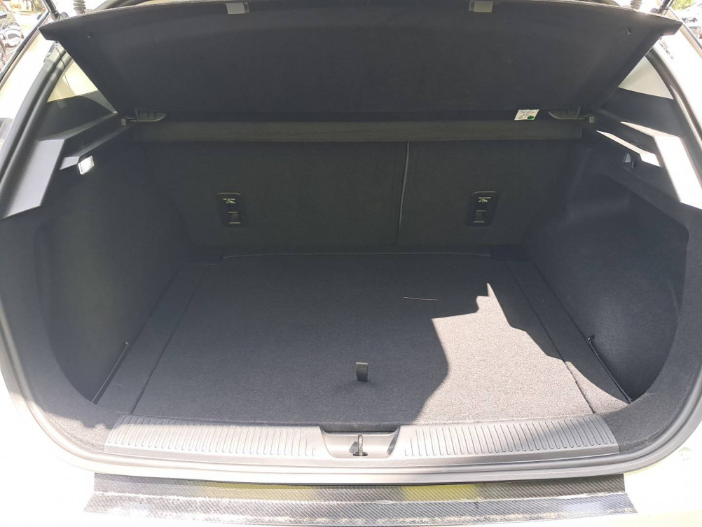 Acheter MG Motor MG 4 MG4 Electric 64kWh - 150 kW 2WD Luxury 5p occasion dans les concessions du Groupe Faurie