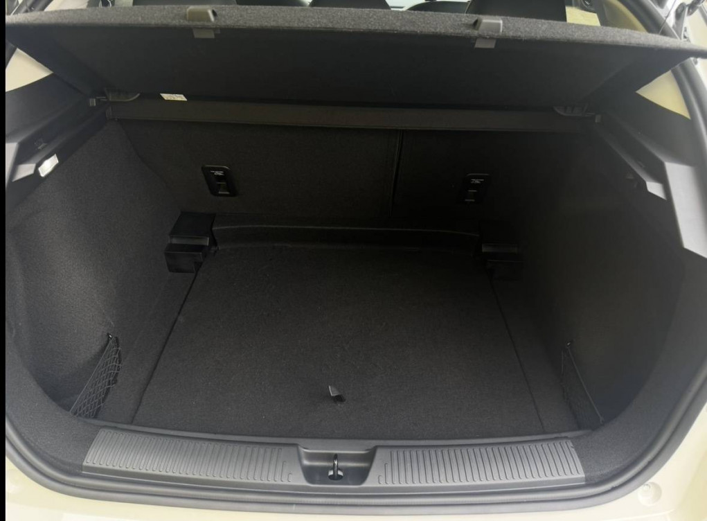 Acheter MG Motor MG 4 MG4 Electric 64kWh - 150 kW 2WD Luxury 5p neuf dans les concessions du Groupe Faurie