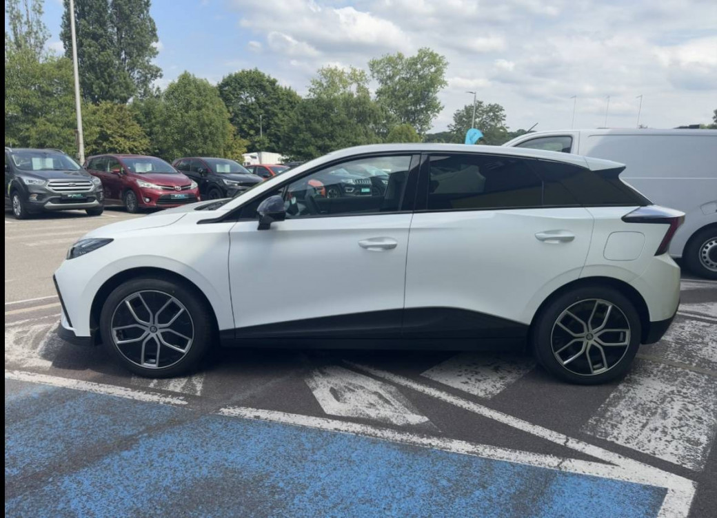 Acheter MG Motor MG 4 MG4 Electric 64kWh - 150 kW 2WD Luxury 5p neuf dans les concessions du Groupe Faurie