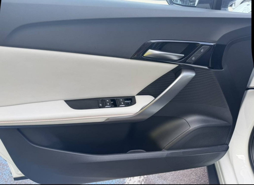 Acheter MG Motor MG 4 MG4 Electric 64kWh - 150 kW 2WD Luxury 5p neuf dans les concessions du Groupe Faurie