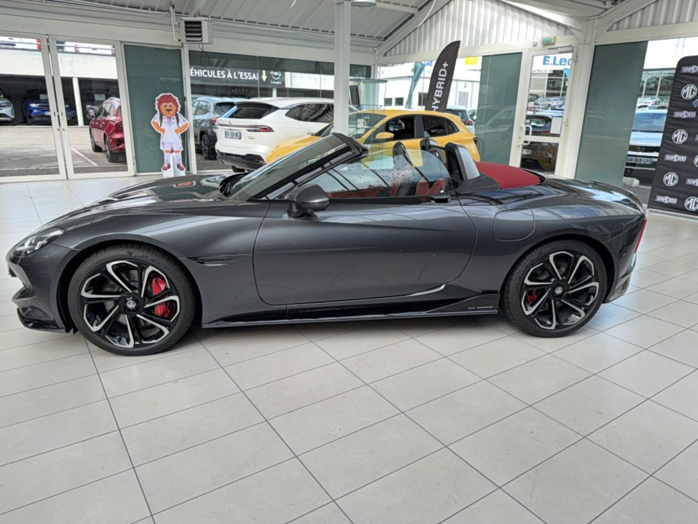 Acheter MG Motor Cyberster Cyberster 77kWh - 375 kW 4WD  2p neuf dans les concessions du Groupe Faurie