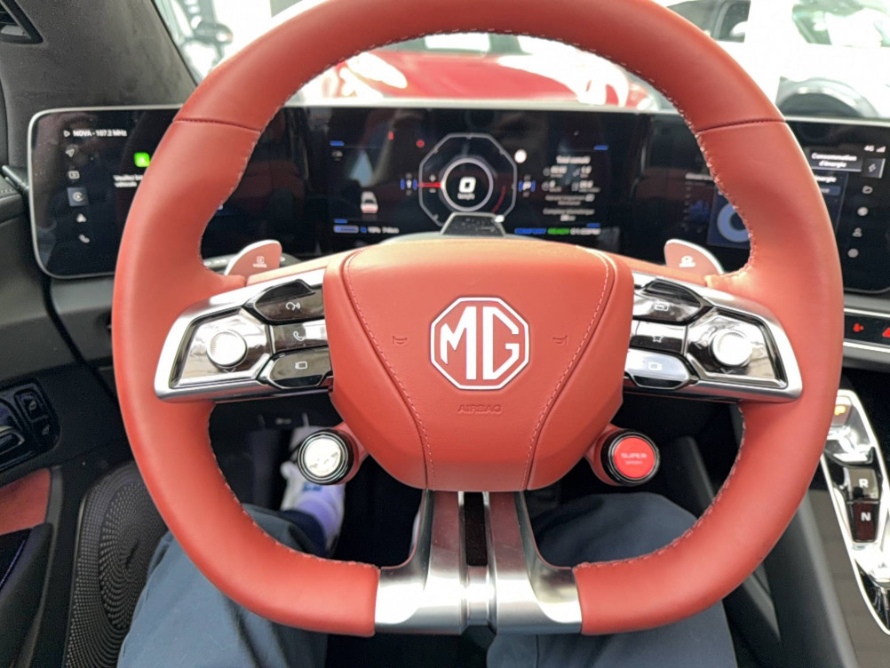 Acheter MG Motor Cyberster Cyberster 77kWh - 375 kW 4WD  2p neuf dans les concessions du Groupe Faurie