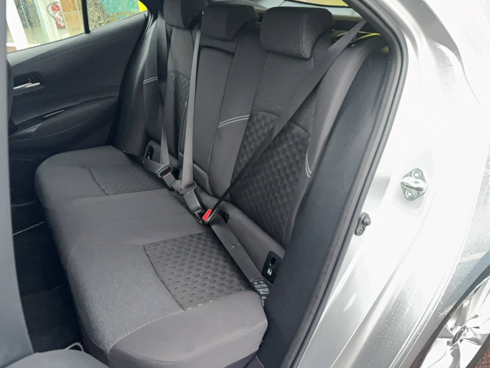 Acheter Toyota Corolla 12 Corolla Hybride 122h Dynamic 5p occasion dans les concessions du Groupe Faurie