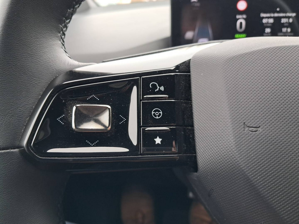 Acheter MG Motor MG 4 MG4 Electric 77kWh - 180 kW 2WD Luxury 5p occasion dans les concessions du Groupe Faurie