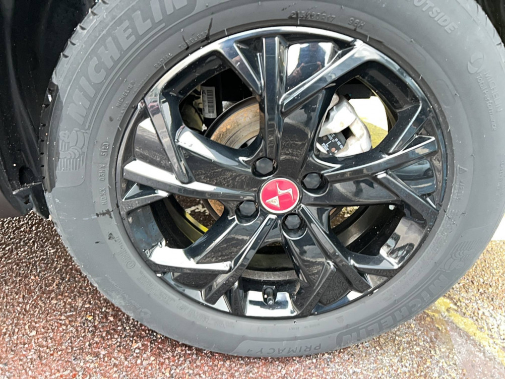 Acheter Ds Ds3 DS3 Crossback BlueHDi 130 EAT8 Performance Line 5p occasion dans les concessions du Groupe Faurie