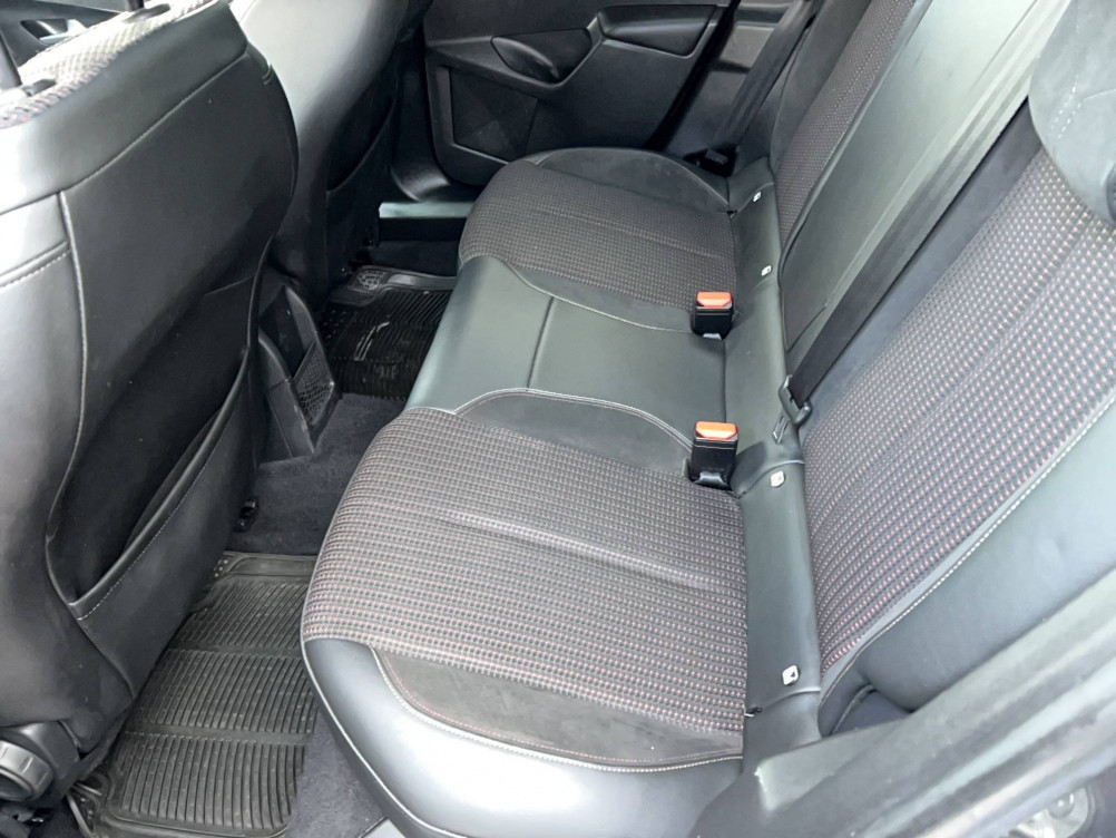 Acheter Ds Ds3 DS3 Crossback BlueHDi 130 EAT8 Performance Line 5p occasion dans les concessions du Groupe Faurie